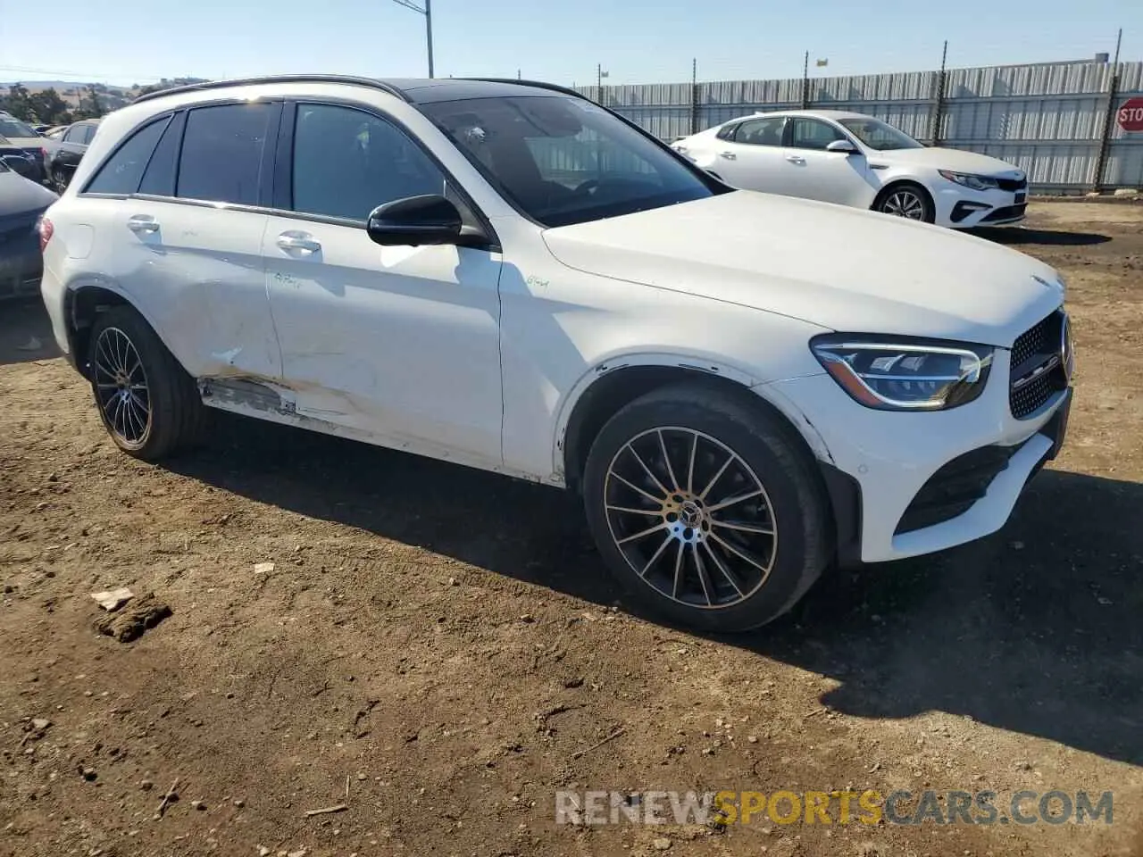 4 fotografías del automóvil dañado W1N0G8EB7MV322849 MERCEDES-BENZ GLC-CLASS 2021