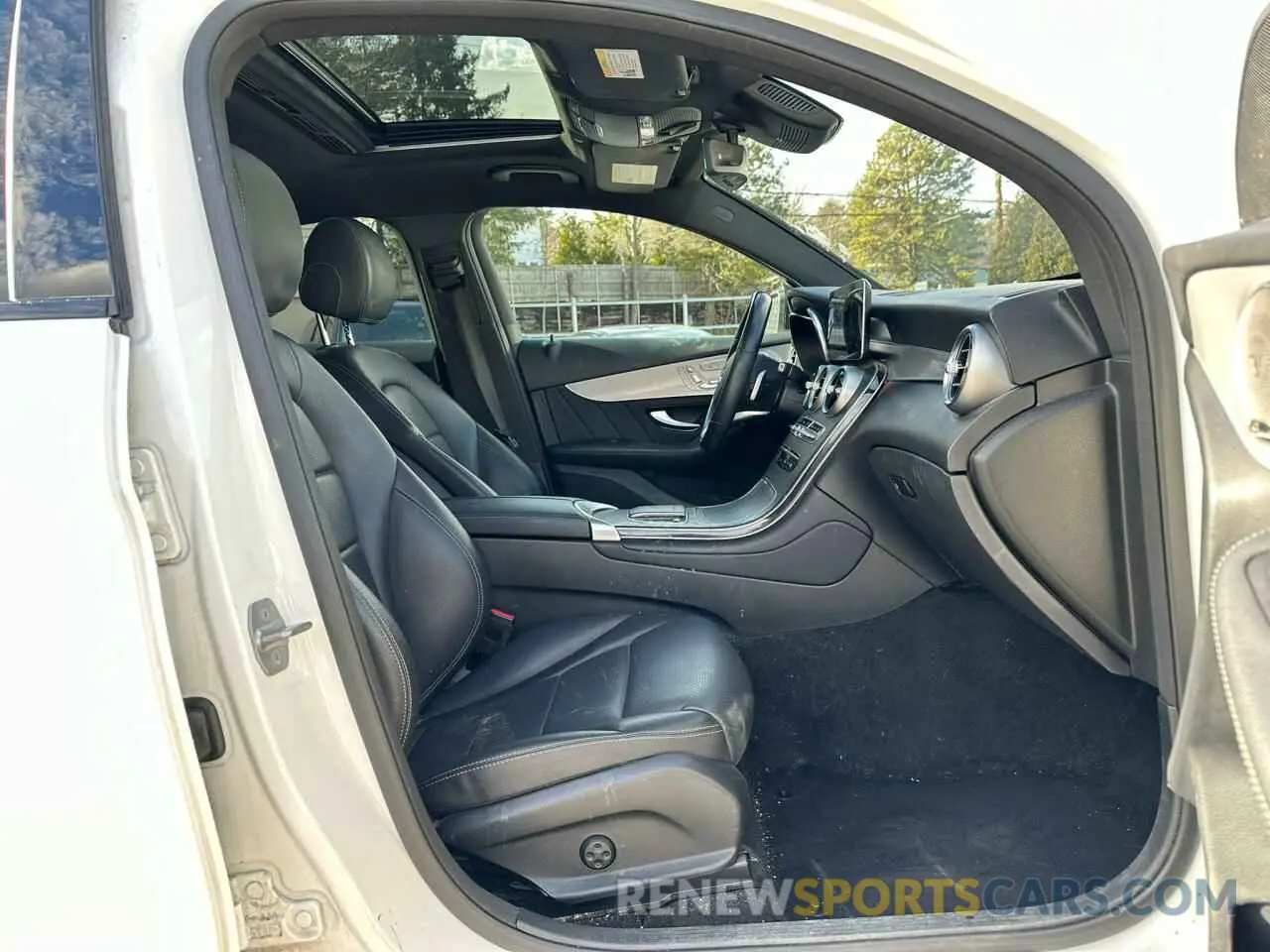 8 fotografías del automóvil dañado W1N0J8EB0MF941241 MERCEDES-BENZ GLC-CLASS 2021