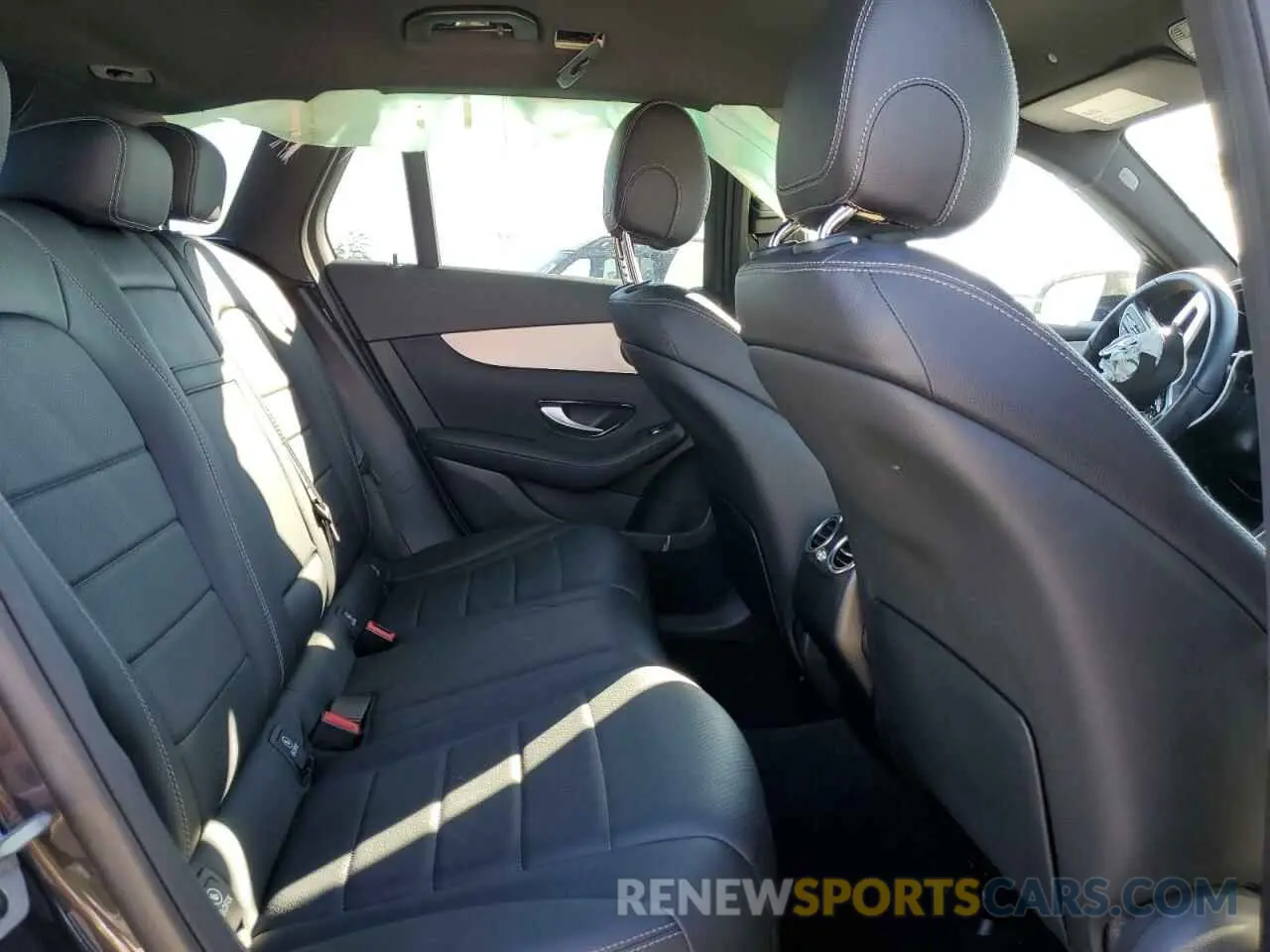 11 fotografías del automóvil dañado W1N0G8DB1NV336734 MERCEDES-BENZ GLC-CLASS 2022