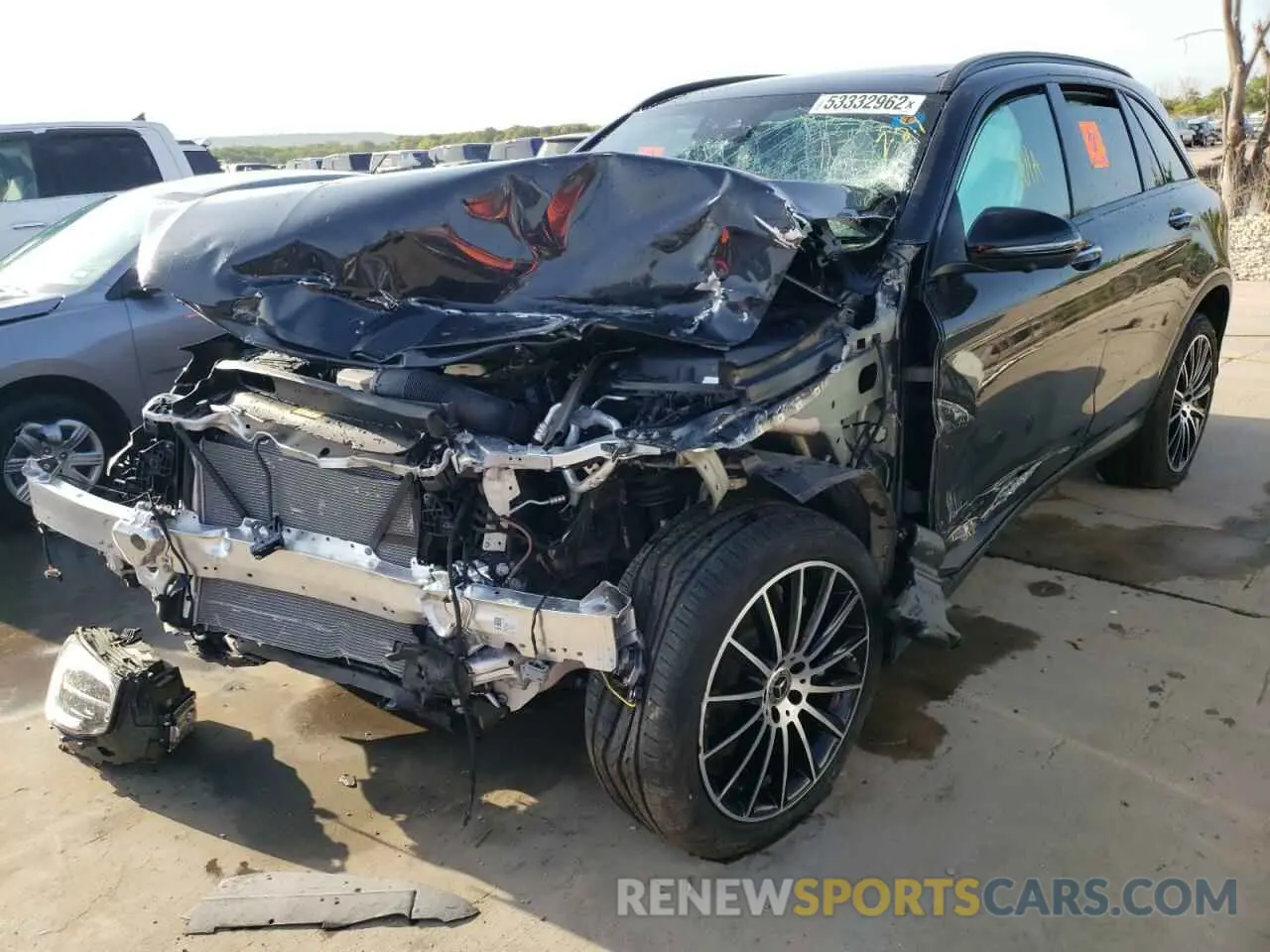 2 fotografías del automóvil dañado W1N0G8DB3NG040179 MERCEDES-BENZ GLC-CLASS 2022