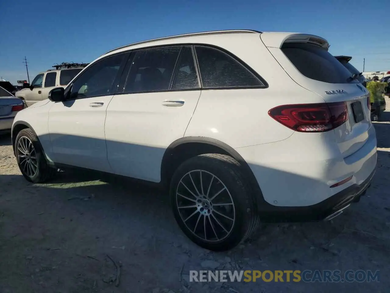 2 fotografías del automóvil dañado W1N0G8DB3NG082884 MERCEDES-BENZ GLC-CLASS 2022
