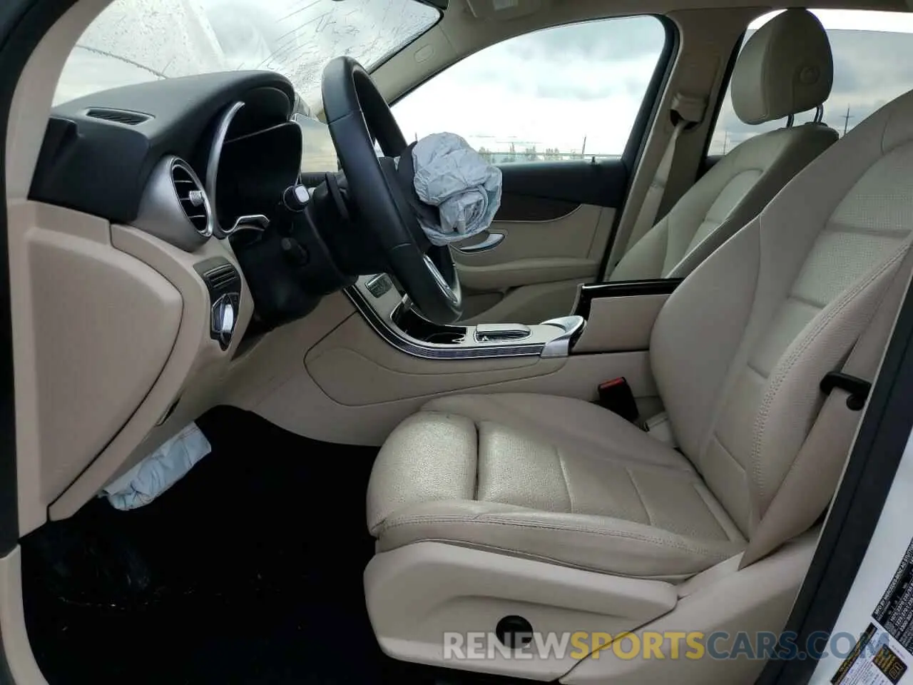 7 fotografías del automóvil dañado W1N0G8DB3NG098423 MERCEDES-BENZ GLC-CLASS 2022