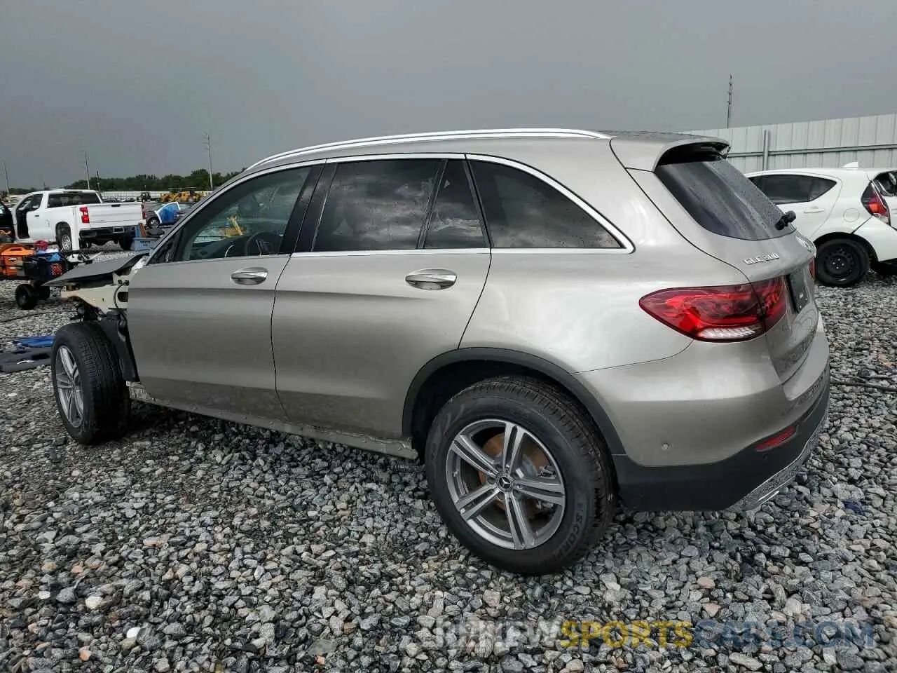 2 fotografías del automóvil dañado W1N0G8DB4NV384292 MERCEDES-BENZ GLC-CLASS 2022