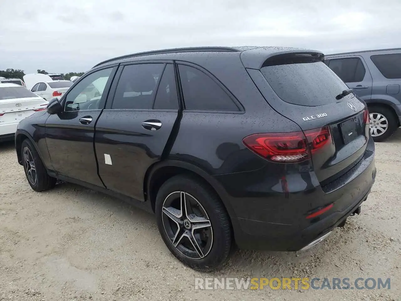 2 fotografías del automóvil dañado W1N0G8DB5NG077427 MERCEDES-BENZ GLC-CLASS 2022