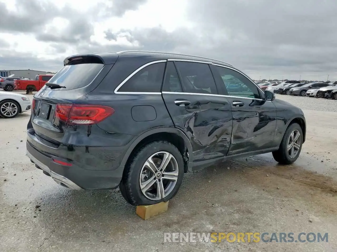 3 fotografías del automóvil dañado W1N0G8DB5NG109339 MERCEDES-BENZ GLC-CLASS 2022