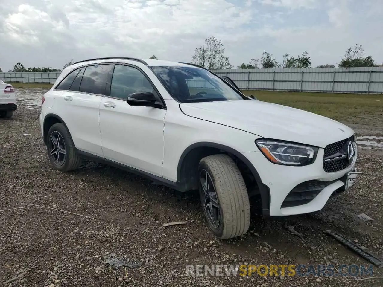 4 fotografías del automóvil dañado W1N0G8DB9NV385499 MERCEDES-BENZ GLC-CLASS 2022