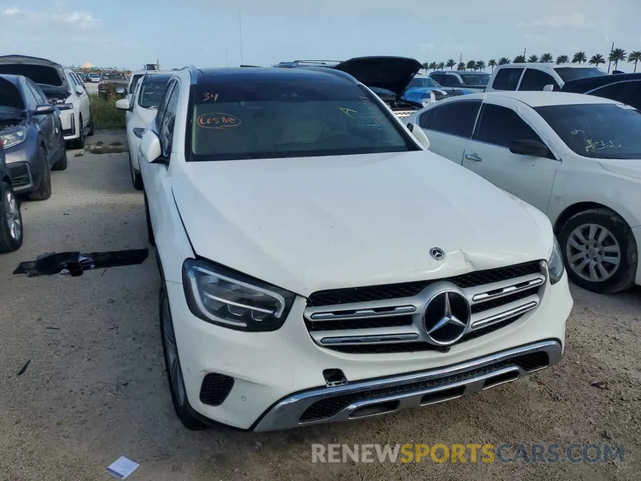 5 fotografías del automóvil dañado W1N0G8DBXNG043614 MERCEDES-BENZ GLC-CLASS 2022