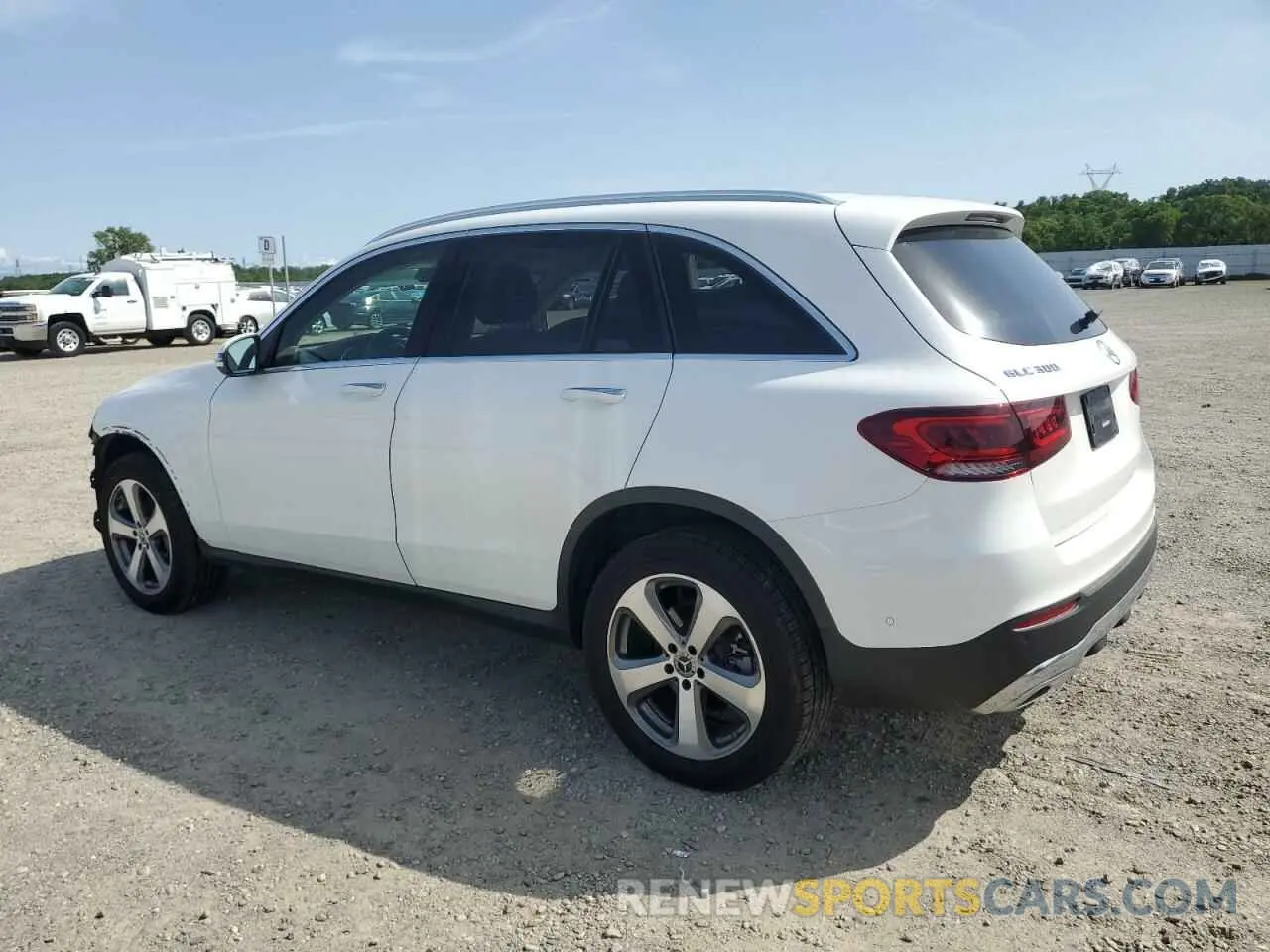 2 fotografías del automóvil dañado W1N0G8EB0NV395997 MERCEDES-BENZ GLC-CLASS 2022