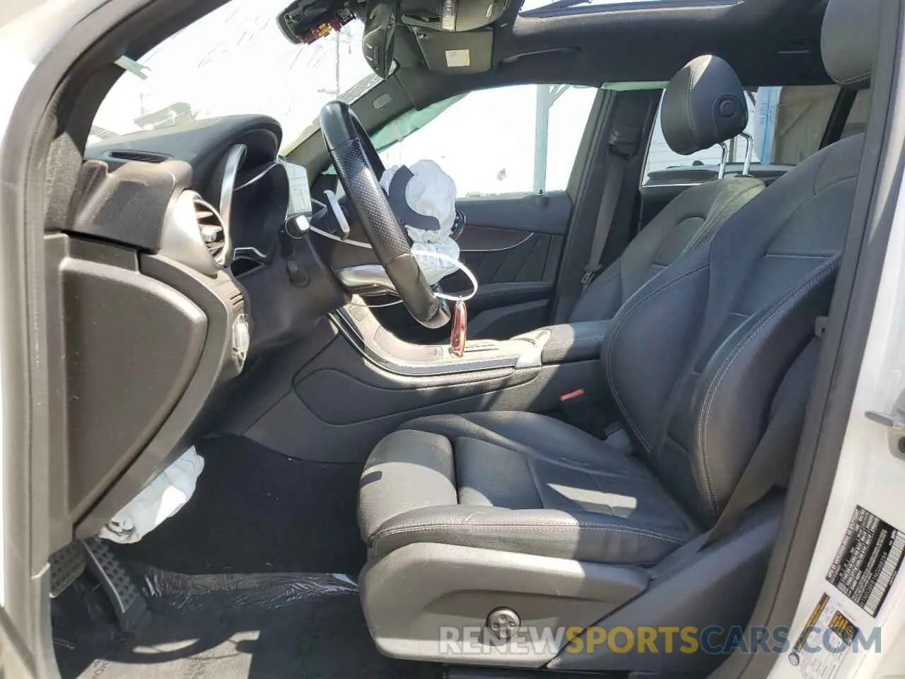 7 fotografías del automóvil dañado W1N0G8EB1NG088259 MERCEDES-BENZ GLC-CLASS 2022