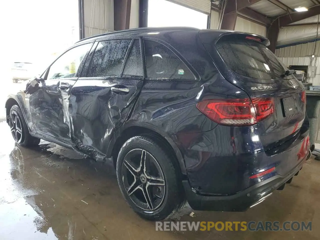 2 fotografías del automóvil dañado W1N0G8EB3NG074542 MERCEDES-BENZ GLC-CLASS 2022