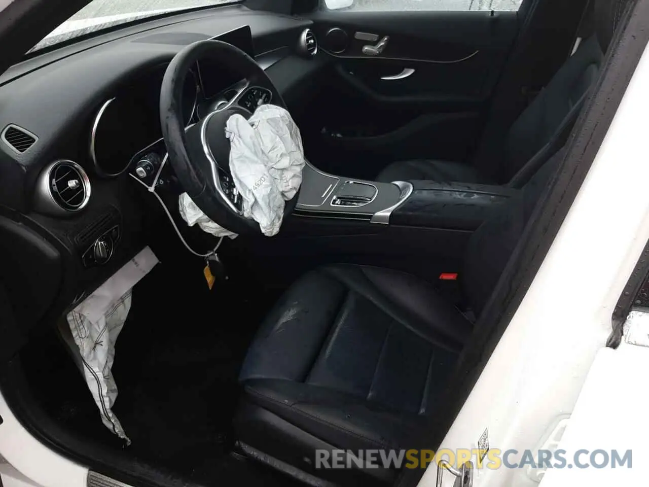 7 fotografías del automóvil dañado W1N0G8EB4NG117463 MERCEDES-BENZ GLC-CLASS 2022