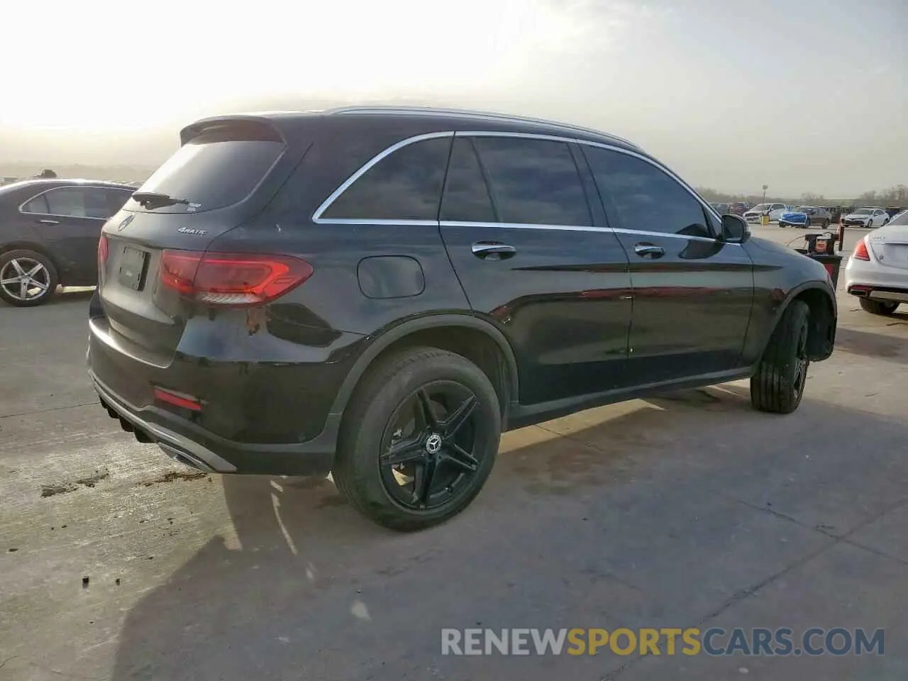 3 fotografías del automóvil dañado W1N0G8EB4NV344065 MERCEDES-BENZ GLC-CLASS 2022