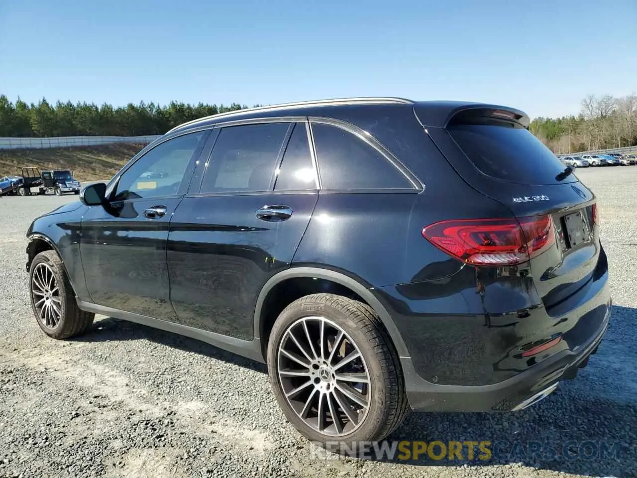 2 fotografías del automóvil dañado W1N0G8EB6NV374006 MERCEDES-BENZ GLC-CLASS 2022