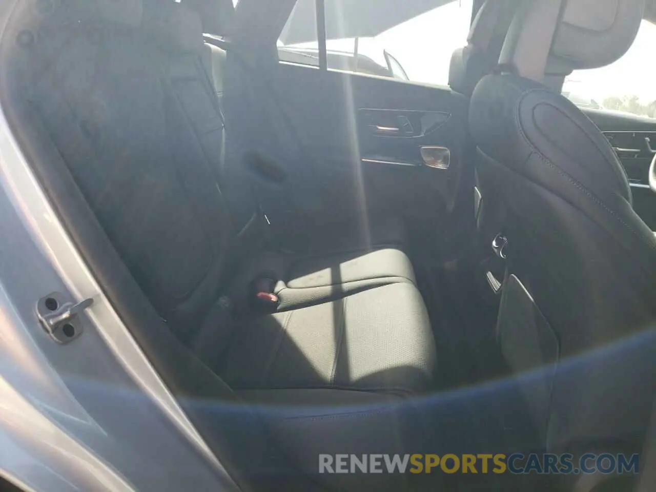 10 fotografías del automóvil dañado W1NKM4GB2PF051964 MERCEDES-BENZ GLC-CLASS 2023