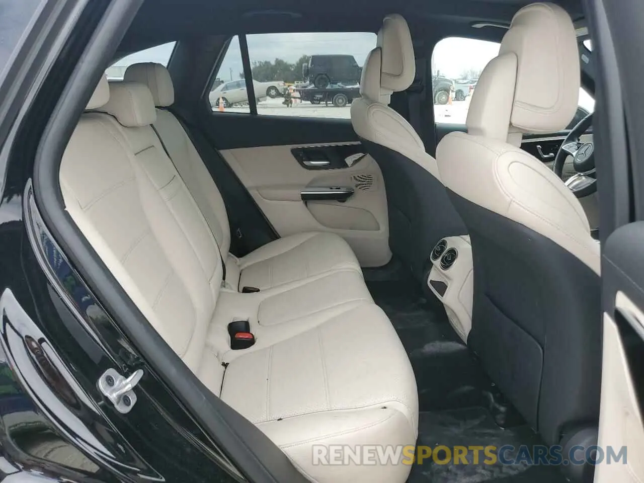 11 fotografías del automóvil dañado W1NKM4HB3PU005229 MERCEDES-BENZ GLC-CLASS 2023