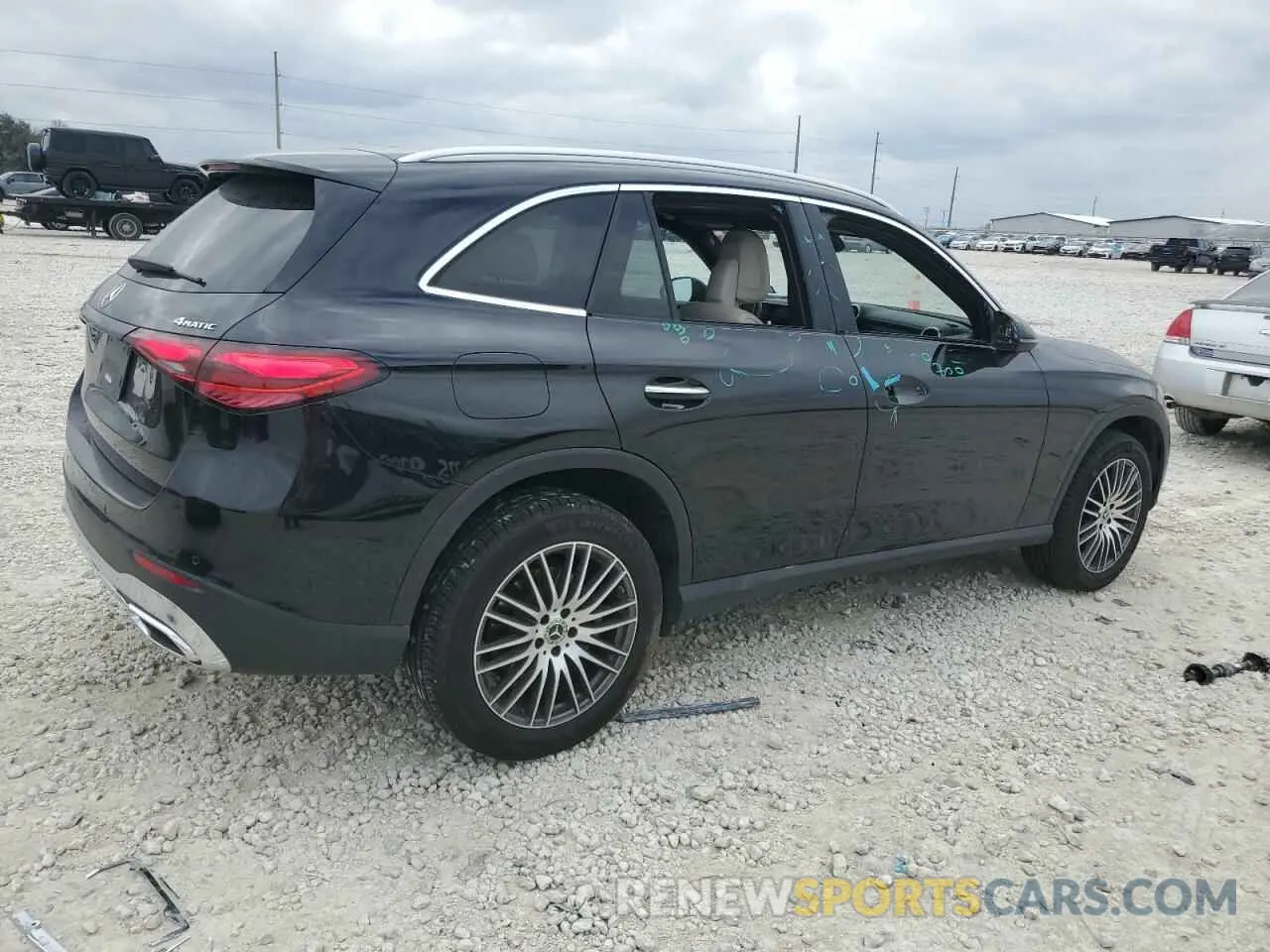 3 fotografías del automóvil dañado W1NKM4HB3PU005229 MERCEDES-BENZ GLC-CLASS 2023