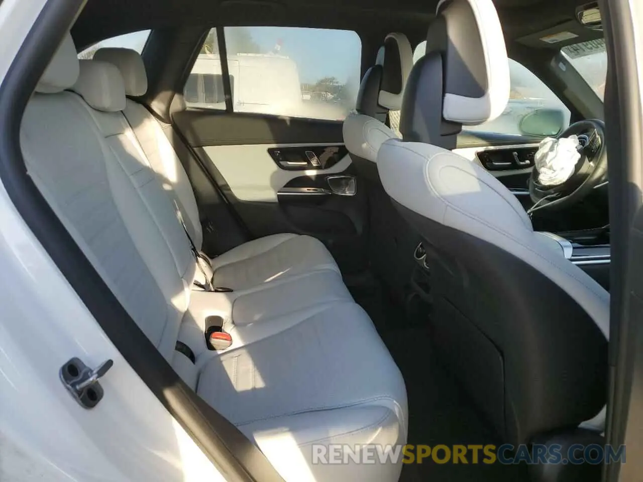 11 fotografías del automóvil dañado W1NKM4HBXPF061348 MERCEDES-BENZ GLC-CLASS 2023