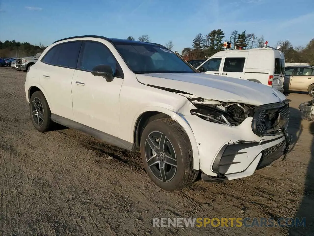 4 fotografías del automóvil dañado W1NKM4HBXPF061348 MERCEDES-BENZ GLC-CLASS 2023