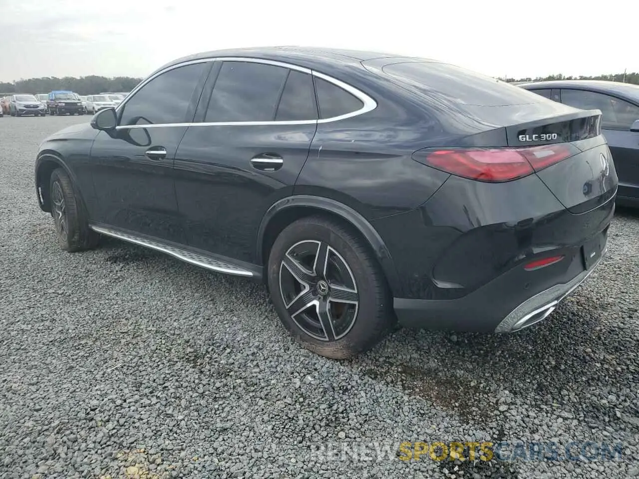 2 fotografías del automóvil dañado W1NKJ4HB0RF110360 MERCEDES-BENZ GLC-CLASS 2024