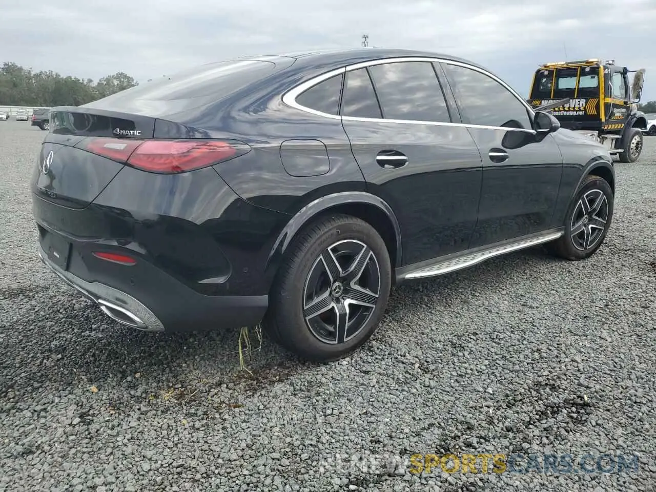 3 fotografías del automóvil dañado W1NKJ4HB0RF110360 MERCEDES-BENZ GLC-CLASS 2024