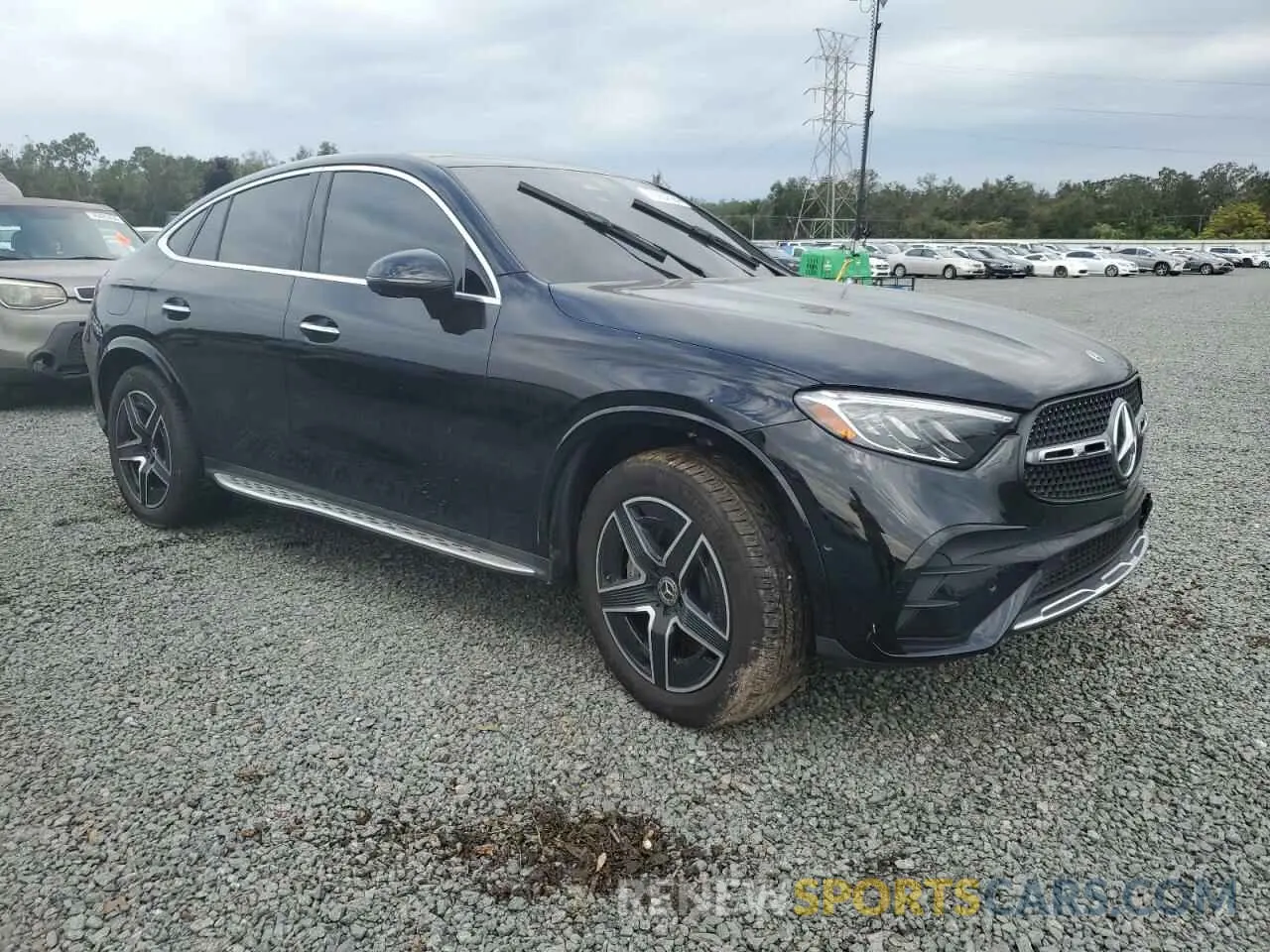 4 fotografías del automóvil dañado W1NKJ4HB0RF110360 MERCEDES-BENZ GLC-CLASS 2024