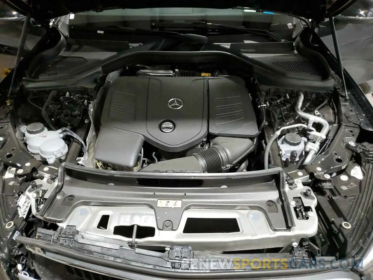 12 fotografías del automóvil dañado W1NKM4GB3RF200143 MERCEDES-BENZ GLC-CLASS 2024