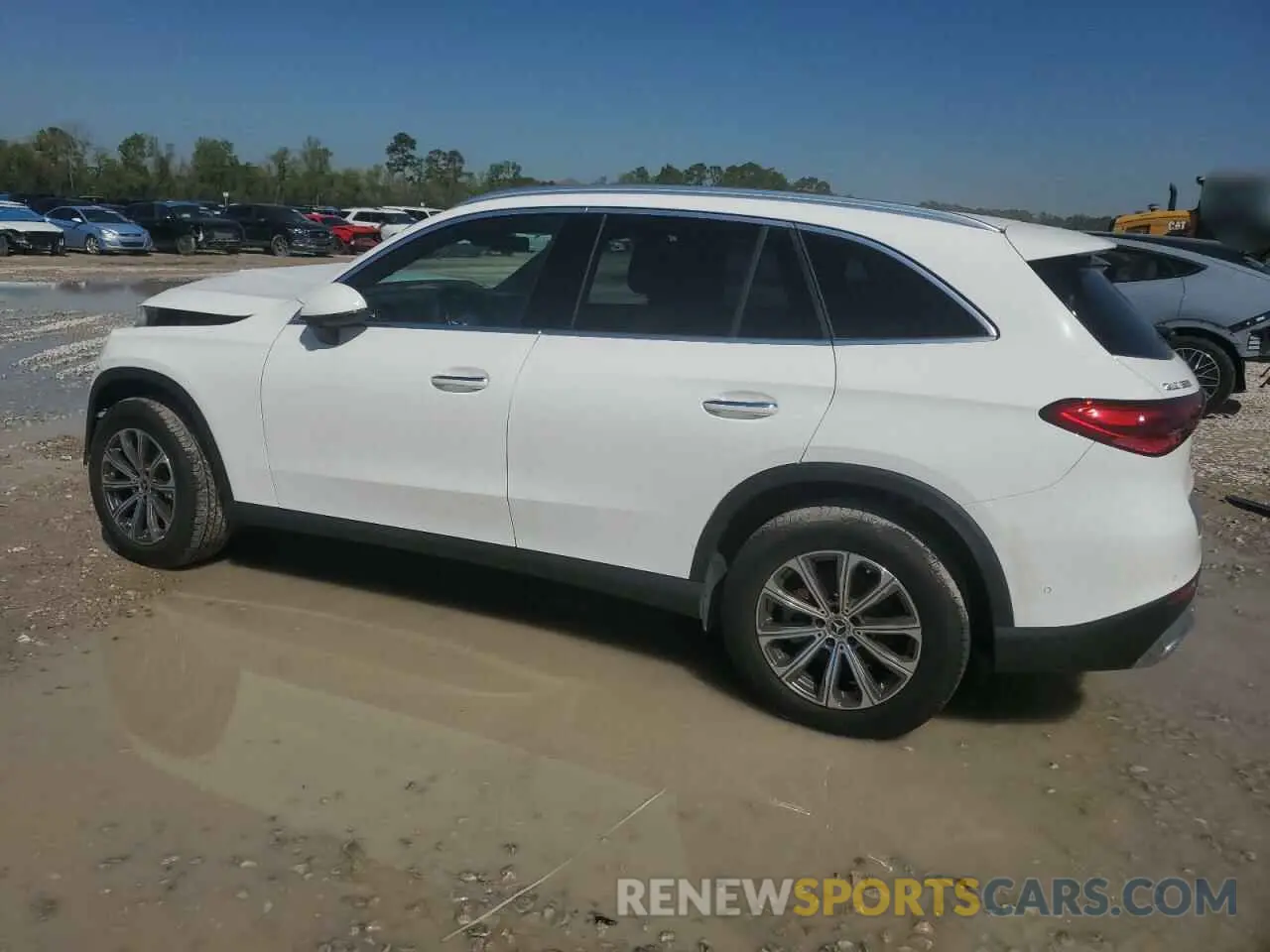 2 fotografías del automóvil dañado W1NKM4GB6RF209547 MERCEDES-BENZ GLC-CLASS 2024