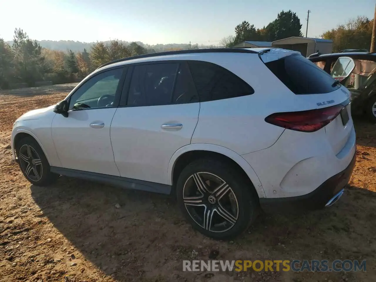 2 fotografías del automóvil dañado W1NKM4GB9RF178231 MERCEDES-BENZ GLC-CLASS 2024