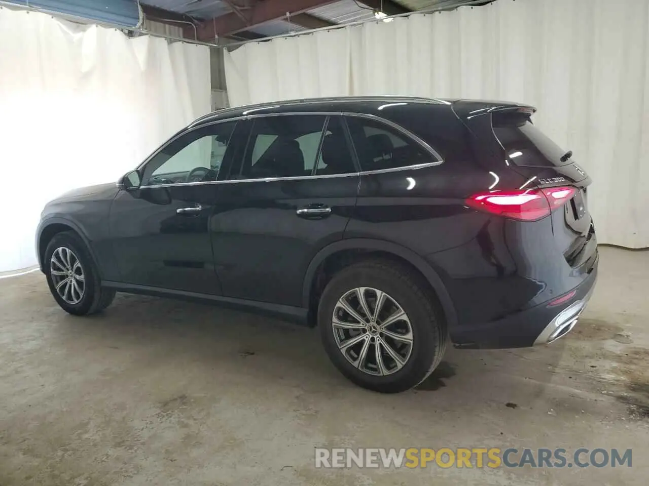 2 fotografías del automóvil dañado W1NKM4HB0RF216475 MERCEDES-BENZ GLC-CLASS 2024