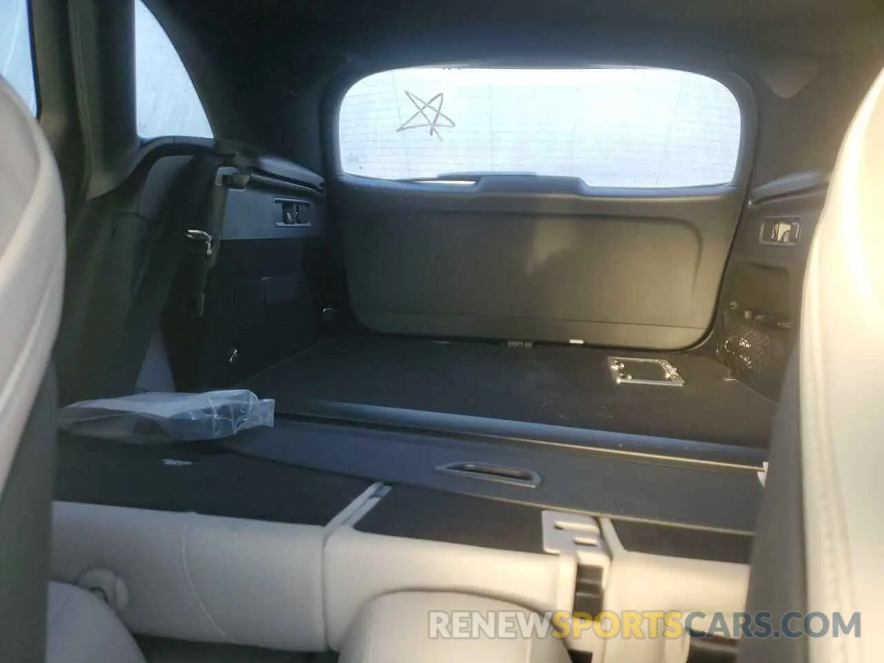 10 fotografías del automóvil dañado W1NKM4HB1RF100928 MERCEDES-BENZ GLC-CLASS 2024