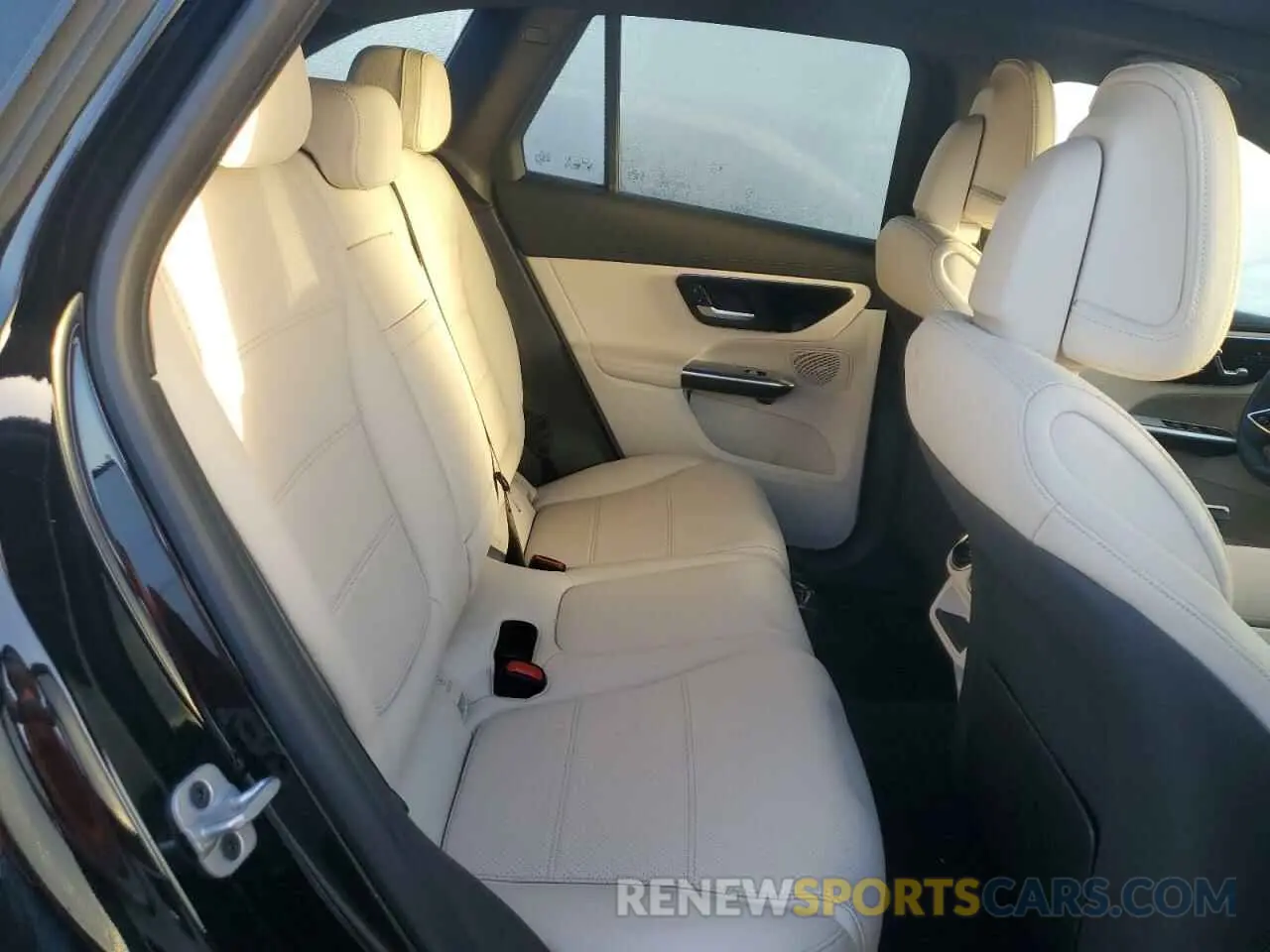 11 fotografías del automóvil dañado W1NKM4HB1RF100928 MERCEDES-BENZ GLC-CLASS 2024