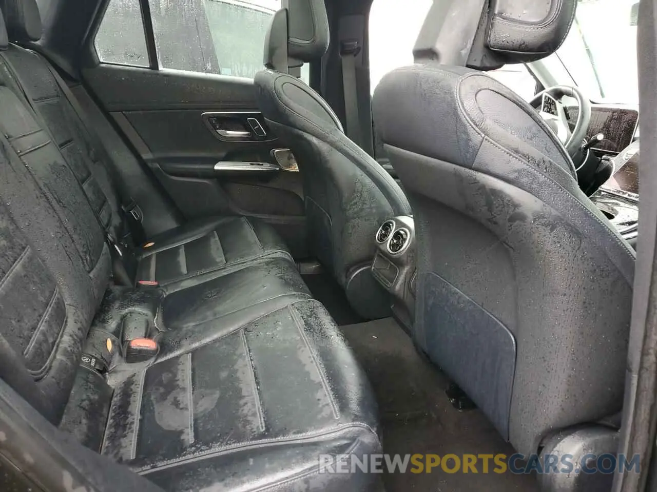 11 fotografías del automóvil dañado W1NKM4HB2RF101456 MERCEDES-BENZ GLC-CLASS 2024