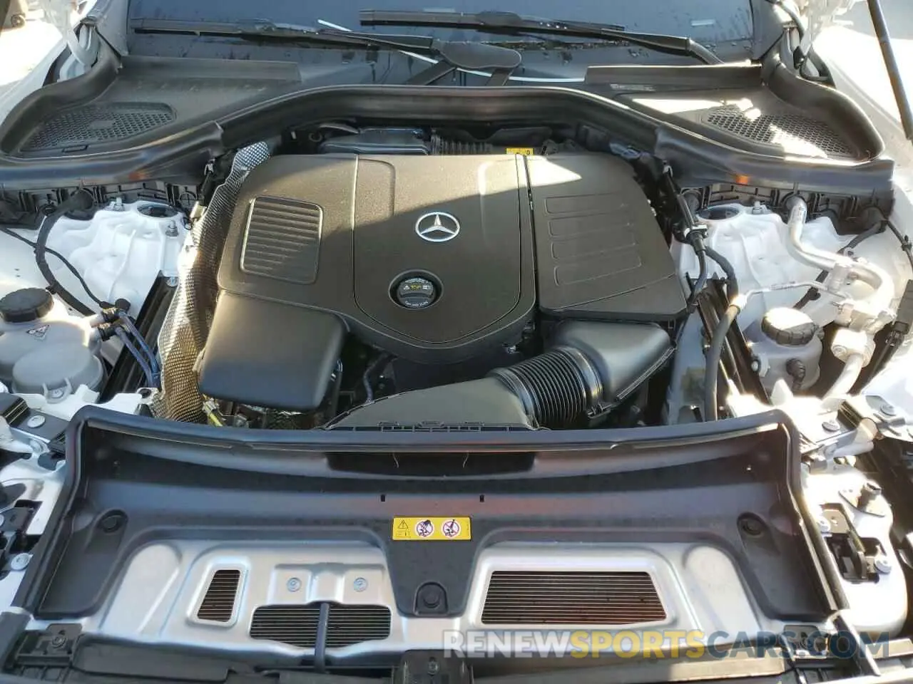 11 fotografías del automóvil dañado W1NKM4HB3RF190289 MERCEDES-BENZ GLC-CLASS 2024
