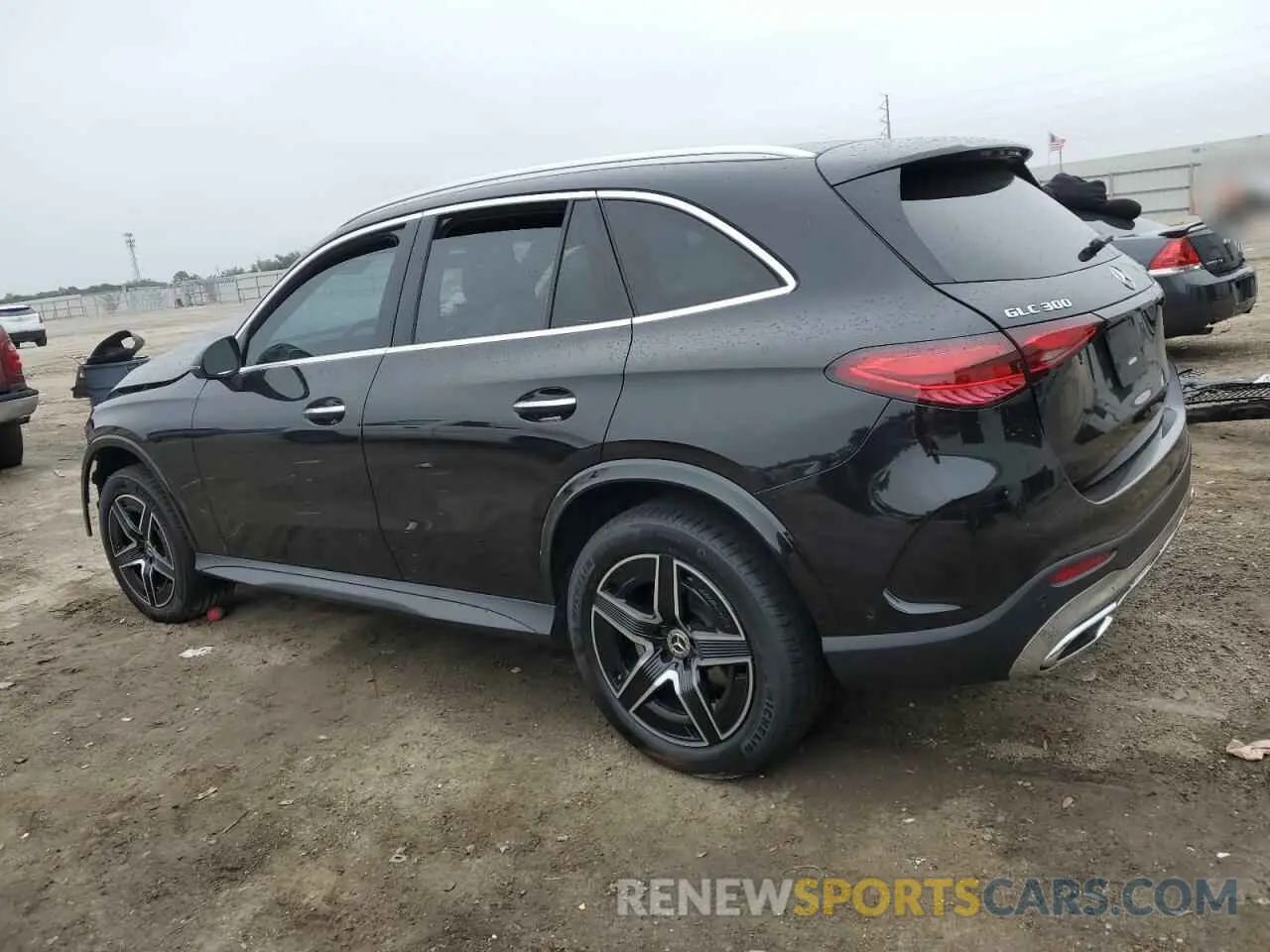 2 fotografías del automóvil dañado W1NKM4HB3RF191460 MERCEDES-BENZ GLC-CLASS 2024