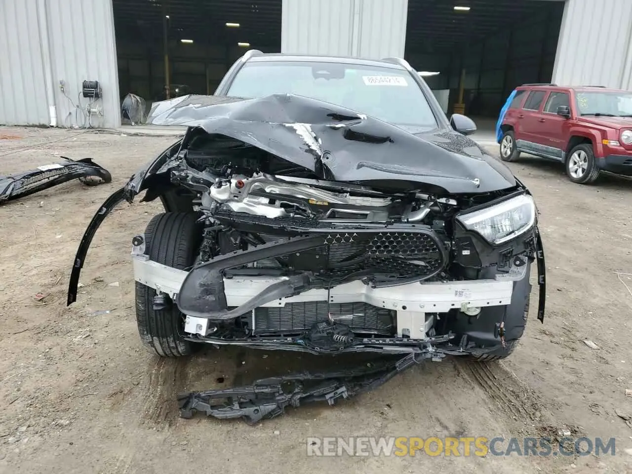 5 fotografías del automóvil dañado W1NKM4HB3RF191460 MERCEDES-BENZ GLC-CLASS 2024