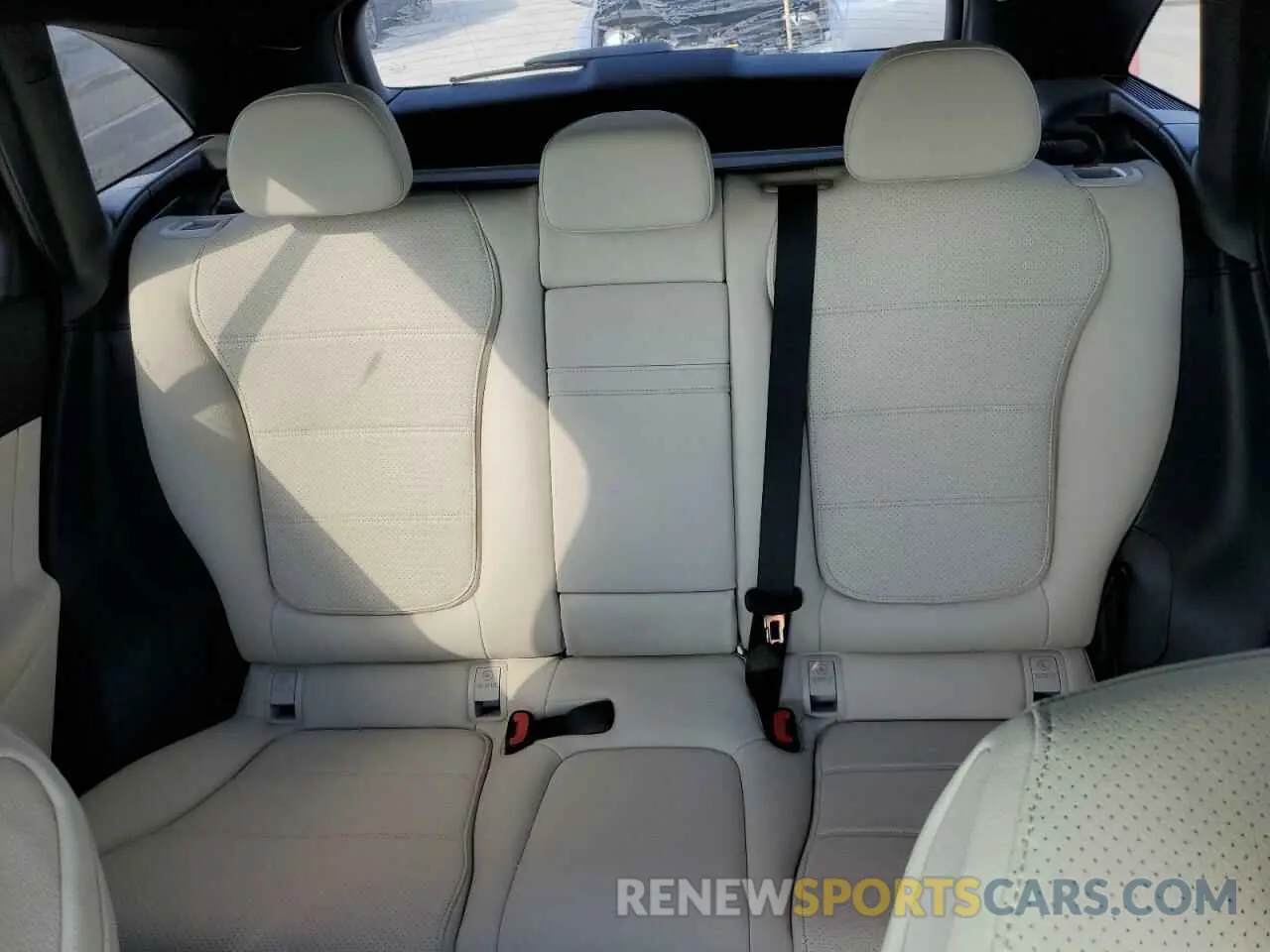 10 fotografías del automóvil dañado W1NKM4HB6RF163880 MERCEDES-BENZ GLC-CLASS 2024
