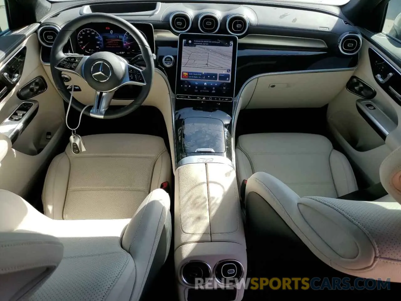 8 fotografías del automóvil dañado W1NKM4HB6RF163880 MERCEDES-BENZ GLC-CLASS 2024