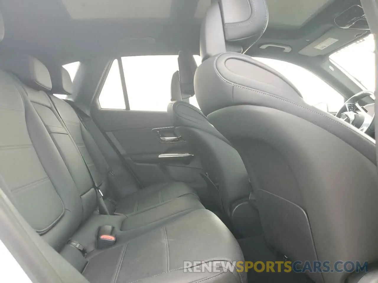 11 fotografías del automóvil dañado W1NKM4HB6RF212690 MERCEDES-BENZ GLC-CLASS 2024