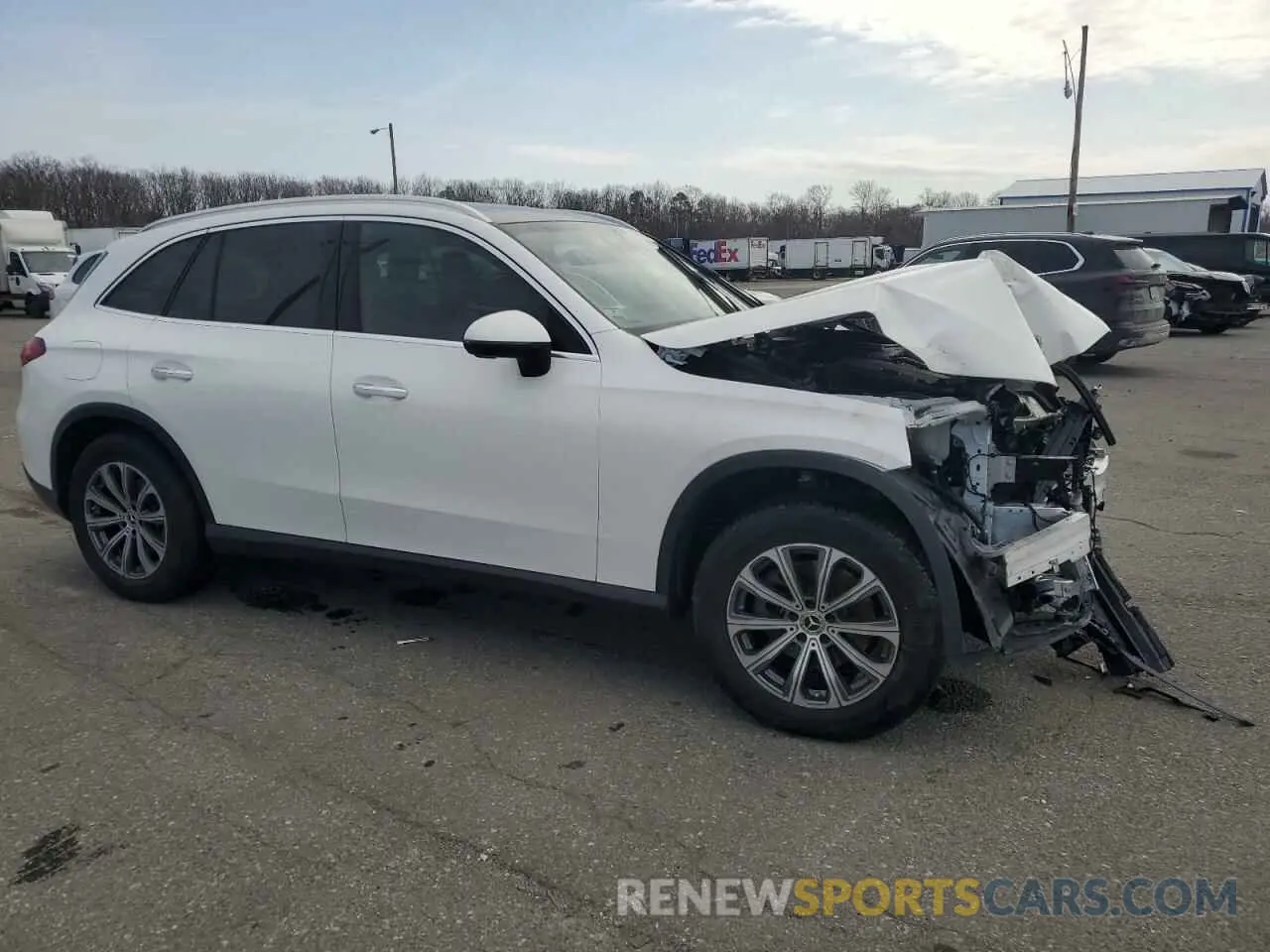 4 fotografías del automóvil dañado W1NKM4HB6RF212690 MERCEDES-BENZ GLC-CLASS 2024