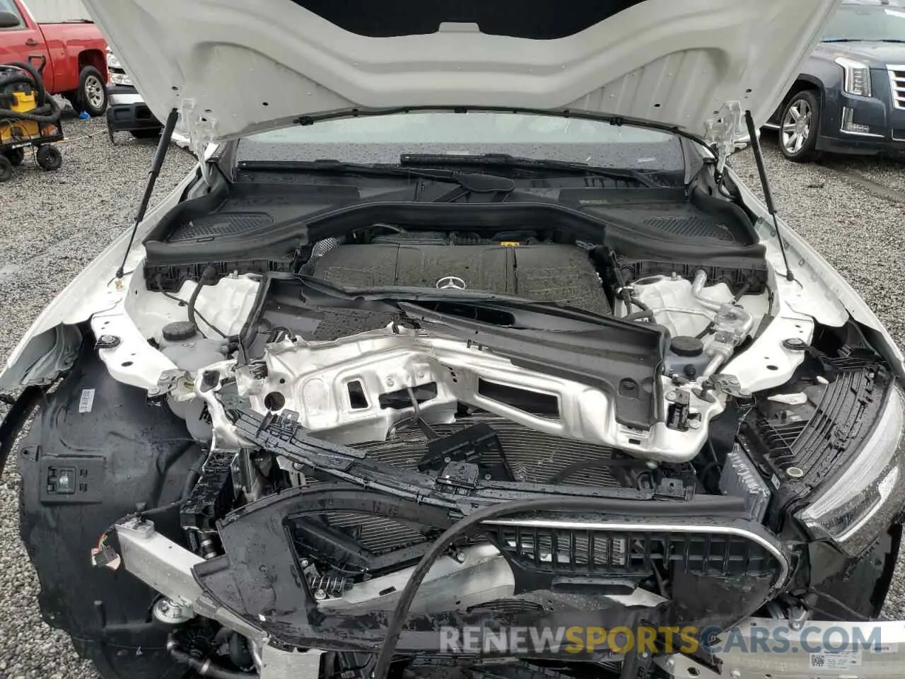 12 fotografías del automóvil dañado W1NKM4HB6RF225908 MERCEDES-BENZ GLC-CLASS 2024