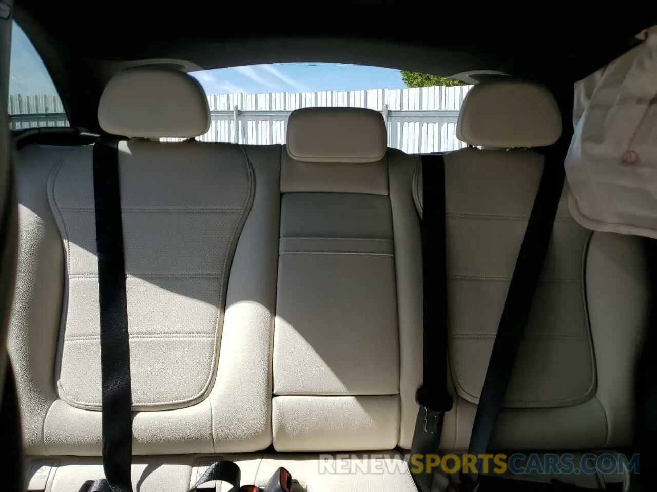 10 fotografías del automóvil dañado W1NKM4HB8RF195259 MERCEDES-BENZ GLC-CLASS 2024