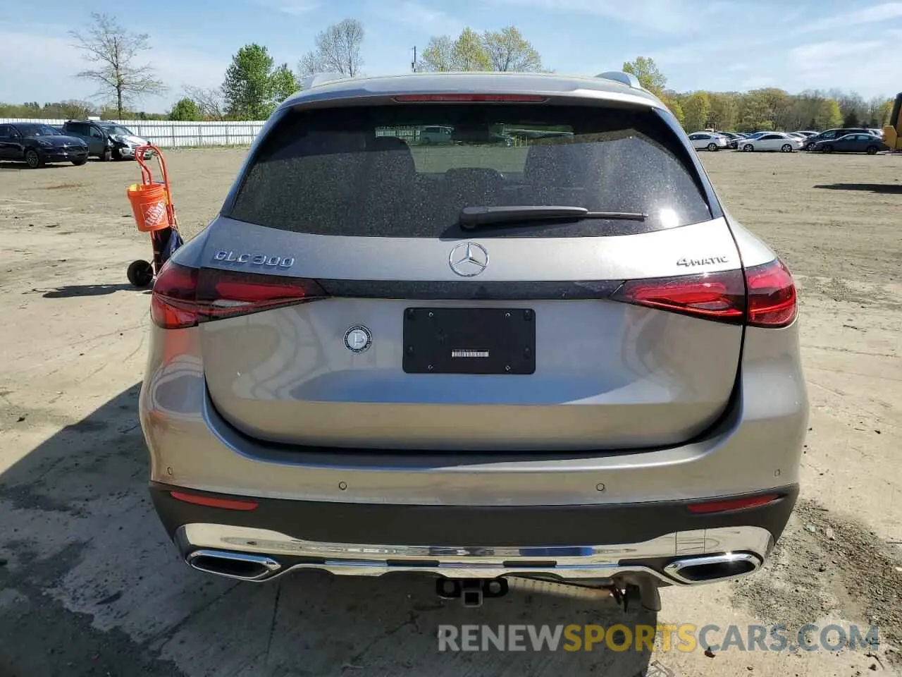 6 fotografías del automóvil dañado W1NKM4HB8RF195259 MERCEDES-BENZ GLC-CLASS 2024