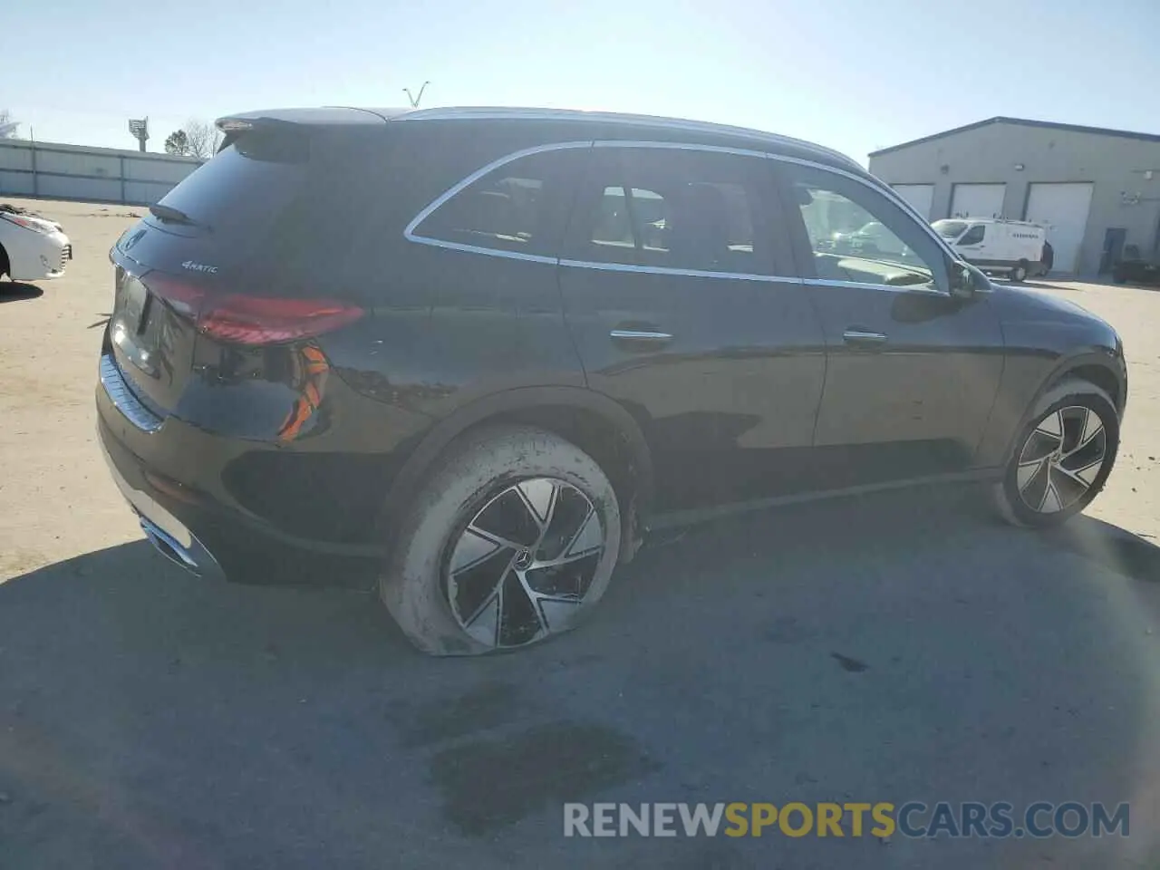 3 fotografías del automóvil dañado W1NKM4HBXRF098774 MERCEDES-BENZ GLC-CLASS 2024