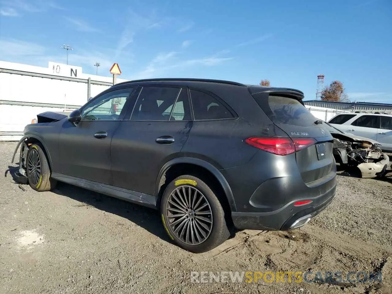 2 fotografías del automóvil dañado W1NKM4HBXRF121678 MERCEDES-BENZ GLC-CLASS 2024