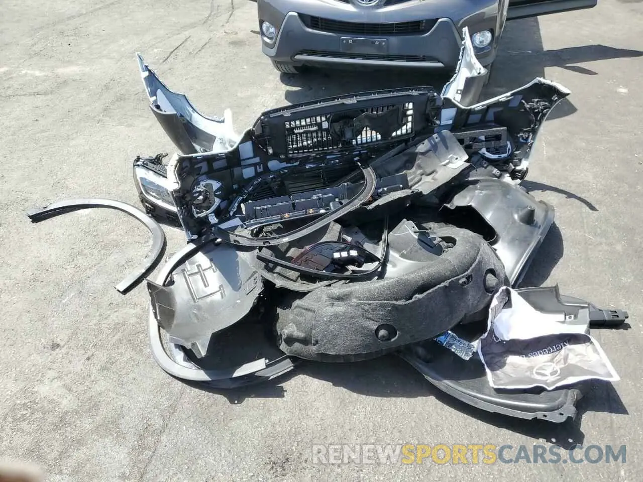 13 fotografías del automóvil dañado W1NKM4GB1SF296649 MERCEDES-BENZ GLC-CLASS 2025