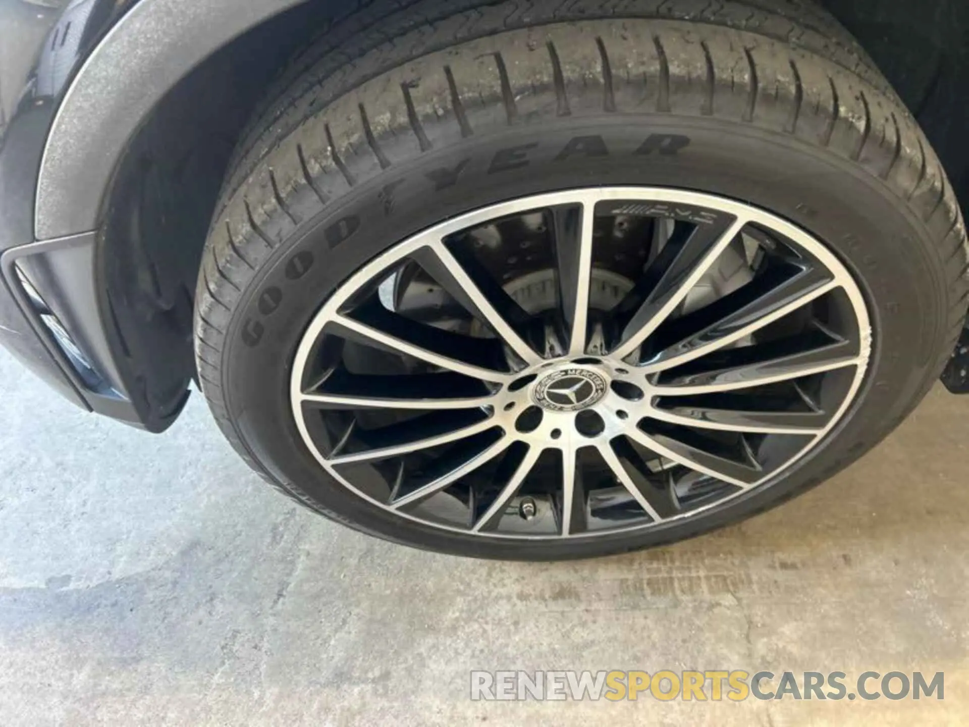10 fotografías del automóvil dañado W1N0J8EBXLF841954 MERCEDES-BENZ GLC COUPE 2020