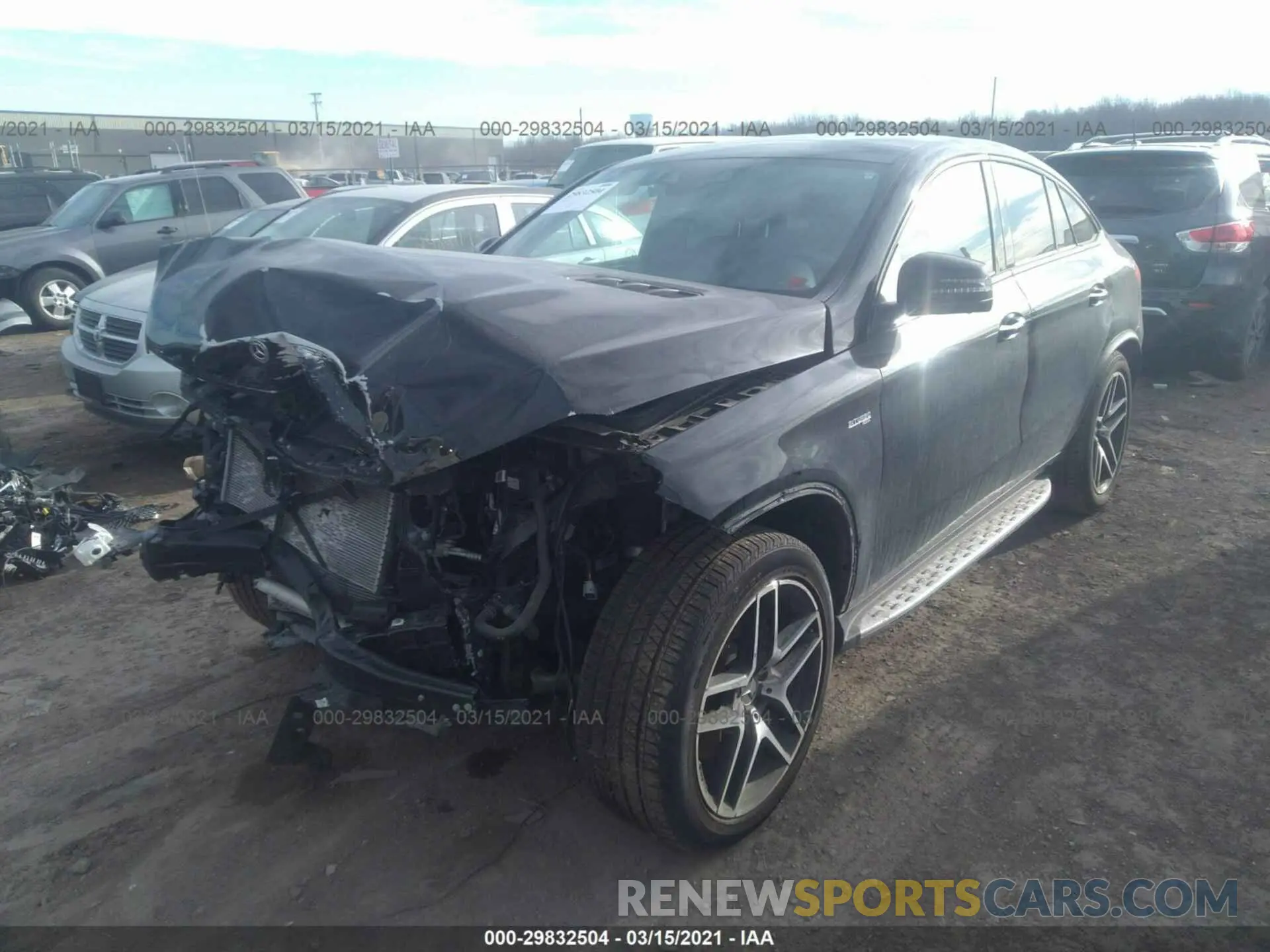 2 fotografías del automóvil dañado 4JGED6EB3KA141631 MERCEDES-BENZ GLE 2019