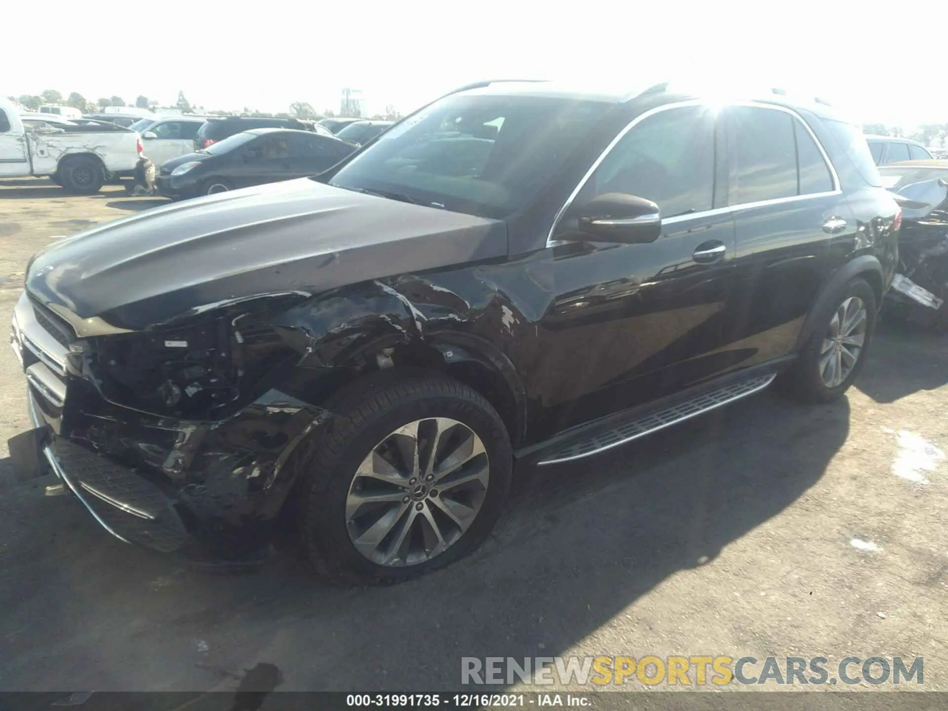 2 fotografías del automóvil dañado 4JGFB4JB2LA294362 MERCEDES-BENZ GLE 2020