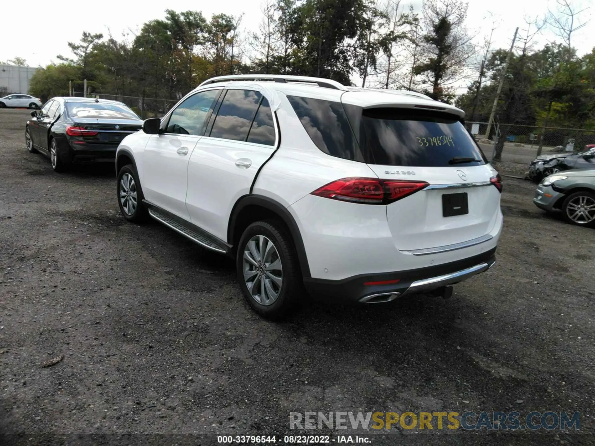 3 fotografías del automóvil dañado 4JGFB4KB6LA047215 MERCEDES-BENZ GLE 2020