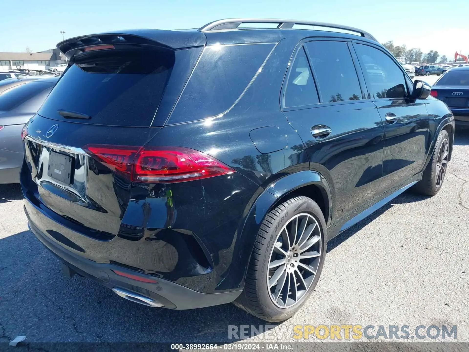 4 fotografías del automóvil dañado 4JGFB4JB0MA422924 MERCEDES-BENZ GLE 2021